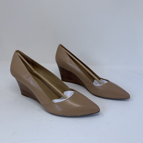 Franco Sarto Frankie Wedge Pumps Women's 9M Cool Taupe Leather Pointed Toe S0506 - Picture 1 of 9
